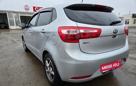 KIA Rio III рестайлинг, 2013 год, 930 000 рублей, 4 фотография