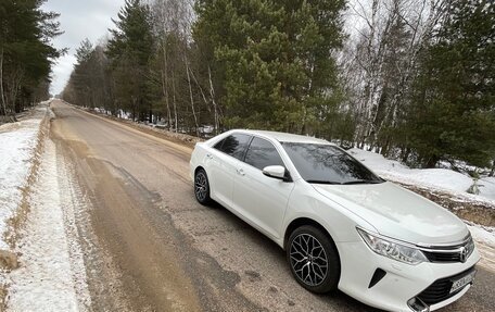 Toyota Camry, 2016 год, 2 500 000 рублей, 18 фотография