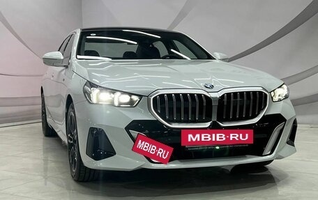 BMW 5 серия, 2024 год, 9 499 000 рублей, 4 фотография