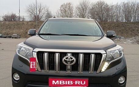 Toyota Land Cruiser Prado 150 рестайлинг 2, 2014 год, 4 500 000 рублей, 5 фотография