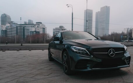 Mercedes-Benz C-Класс, 2019 год, 3 450 000 рублей, 1 фотография