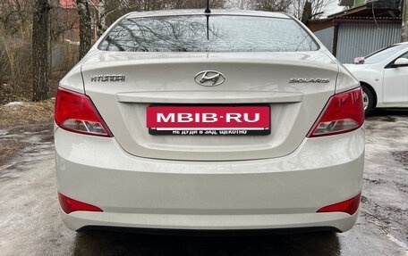 Hyundai Solaris II рестайлинг, 2015 год, 1 100 000 рублей, 4 фотография