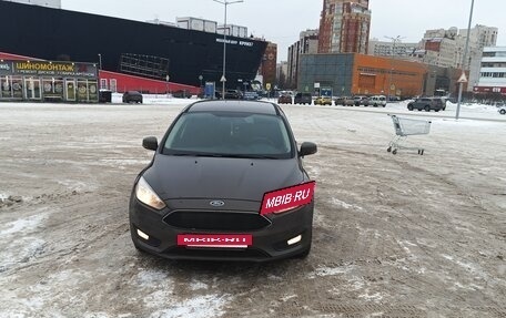 Ford Focus III, 2015 год, 920 000 рублей, 3 фотография