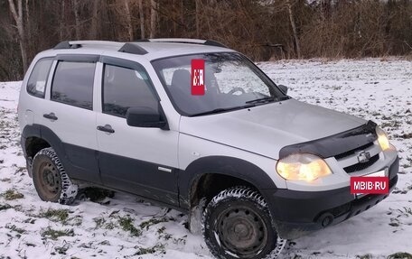 Chevrolet Niva I рестайлинг, 2013 год, 518 000 рублей, 3 фотография