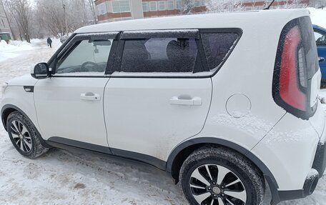 KIA Soul II рестайлинг, 2014 год, 1 000 000 рублей, 5 фотография