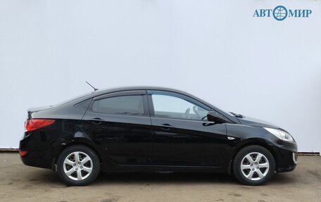 Hyundai Solaris II рестайлинг, 2013 год, 810 000 рублей, 4 фотография