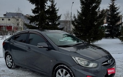 Hyundai Solaris II рестайлинг, 2011 год, 940 000 рублей, 1 фотография