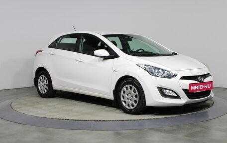 Hyundai i30 II рестайлинг, 2014 год, 1 267 000 рублей, 3 фотография