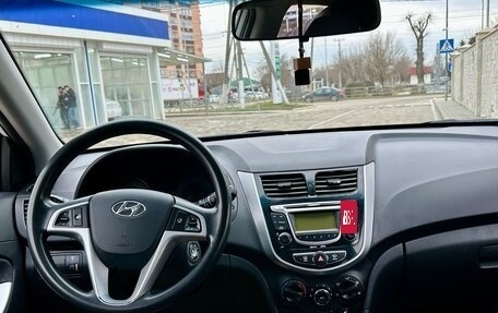 Hyundai Solaris II рестайлинг, 2013 год, 845 000 рублей, 12 фотография