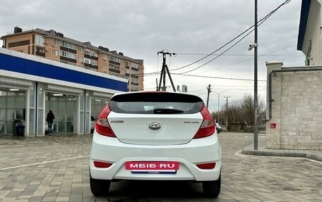 Hyundai Solaris II рестайлинг, 2013 год, 845 000 рублей, 8 фотография