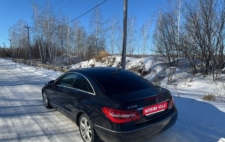 Mercedes-Benz E-Класс, 2010 год, 1 450 000 рублей, 4 фотография