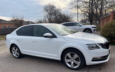 Skoda Octavia, 2017 год, 1 450 000 рублей, 4 фотография