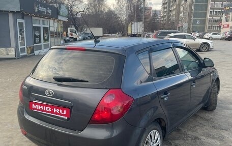 KIA cee'd I рестайлинг, 2009 год, 620 000 рублей, 3 фотография