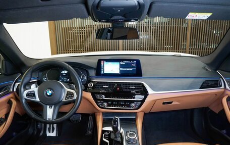 BMW 5 серия, 2020 год, 5 850 000 рублей, 15 фотография