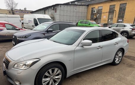 Infiniti M, 2012 год, 1 980 000 рублей, 2 фотография