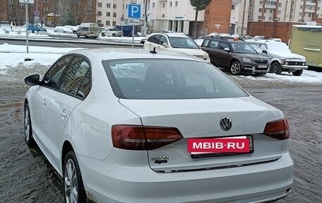 Volkswagen Jetta VI, 2016 год, 1 300 000 рублей, 8 фотография