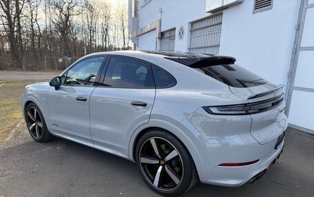 Porsche Cayenne III, 2024 год, 20 000 000 рублей, 3 фотография