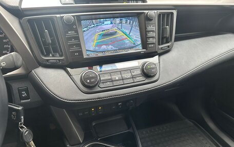 Toyota RAV4, 2016 год, 2 790 000 рублей, 18 фотография