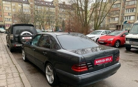 Mercedes-Benz E-Класс, 2000 год, 650 000 рублей, 10 фотография