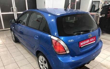 KIA Rio II, 2010 год, 800 000 рублей, 5 фотография