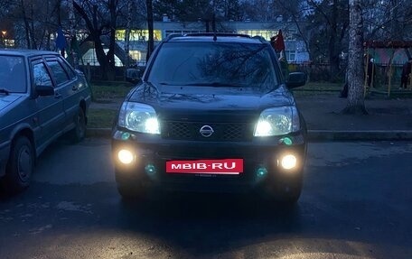 Nissan X-Trail, 2005 год, 900 000 рублей, 27 фотография