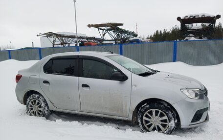 Renault Logan II, 2019 год, 950 000 рублей, 3 фотография