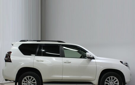 Toyota Land Cruiser Prado 150 рестайлинг 2, 2013 год, 3 550 000 рублей, 4 фотография