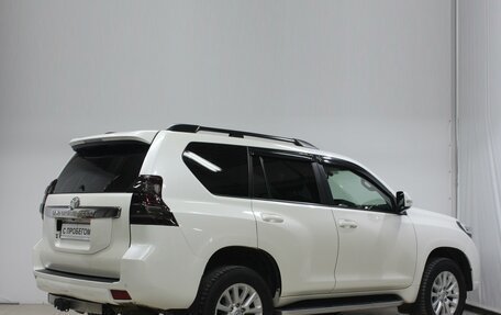 Toyota Land Cruiser Prado 150 рестайлинг 2, 2013 год, 3 550 000 рублей, 5 фотография