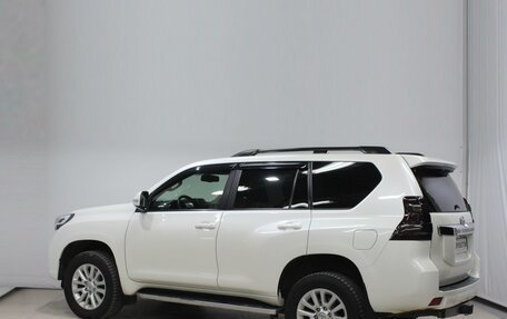 Toyota Land Cruiser Prado 150 рестайлинг 2, 2013 год, 3 550 000 рублей, 7 фотография