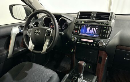 Toyota Land Cruiser Prado 150 рестайлинг 2, 2013 год, 3 550 000 рублей, 18 фотография