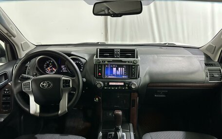 Toyota Land Cruiser Prado 150 рестайлинг 2, 2013 год, 3 550 000 рублей, 19 фотография