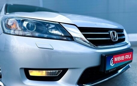 Honda Accord IX рестайлинг, 2013 год, 1 890 000 рублей, 33 фотография