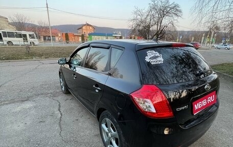 KIA cee'd I рестайлинг, 2010 год, 650 000 рублей, 1 фотография