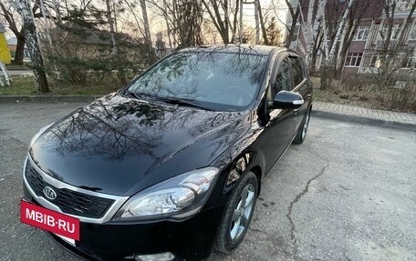 KIA cee'd I рестайлинг, 2010 год, 650 000 рублей, 9 фотография