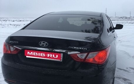 Hyundai Sonata VI, 2012 год, 1 100 000 рублей, 11 фотография