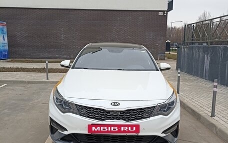 KIA Optima IV, 2019 год, 2 100 000 рублей, 2 фотография