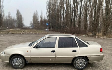 Daewoo Nexia I рестайлинг, 2012 год, 155 000 рублей, 3 фотография