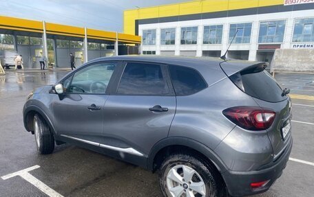 Renault Kaptur I рестайлинг, 2018 год, 1 250 000 рублей, 3 фотография