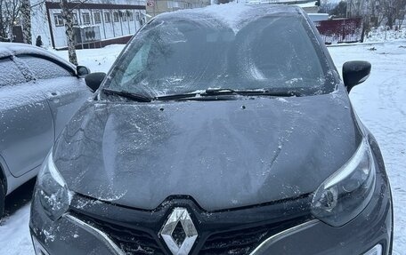 Renault Kaptur I рестайлинг, 2018 год, 1 250 000 рублей, 12 фотография