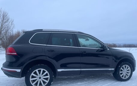 Volkswagen Touareg III, 2017 год, 2 990 000 рублей, 3 фотография