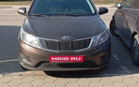 KIA Rio III рестайлинг, 2014 год, 700 000 рублей, 5 фотография