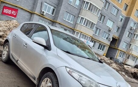 Renault Megane III, 2012 год, 670 000 рублей, 2 фотография