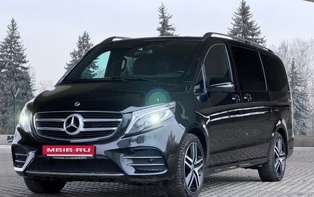 Mercedes-Benz V-Класс, 2019 год, 6 050 000 рублей, 4 фотография