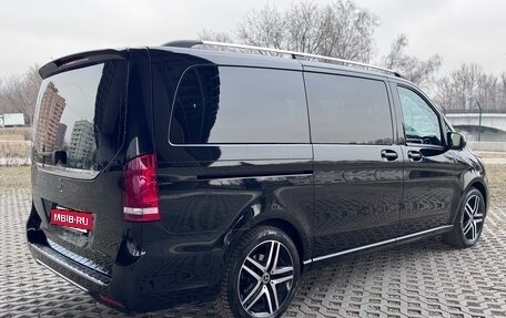 Mercedes-Benz V-Класс, 2019 год, 6 050 000 рублей, 29 фотография