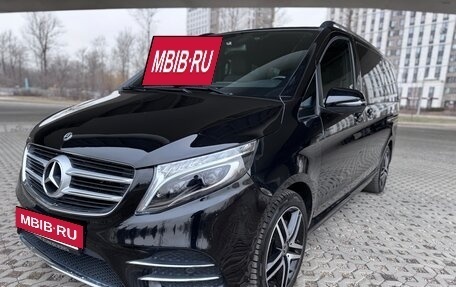 Mercedes-Benz V-Класс, 2019 год, 6 050 000 рублей, 32 фотография