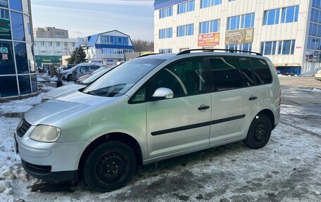 Volkswagen Touran III, 2004 год, 500 000 рублей, 6 фотография