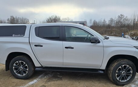 Mitsubishi L200 IV рестайлинг, 2022 год, 4 200 000 рублей, 10 фотография