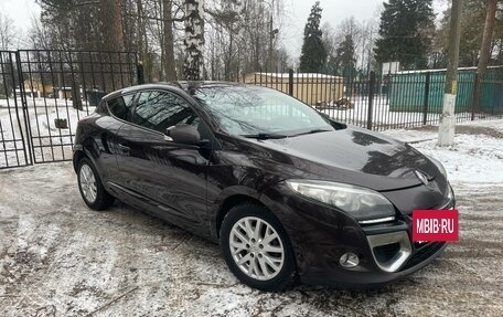 Renault Megane III, 2013 год, 910 000 рублей, 3 фотография