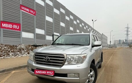 Toyota Land Cruiser 200, 2011 год, 3 400 000 рублей, 6 фотография