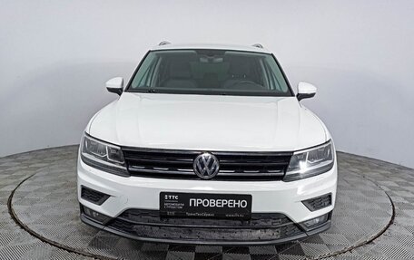 Volkswagen Tiguan II, 2018 год, 4 182 000 рублей, 6 фотография